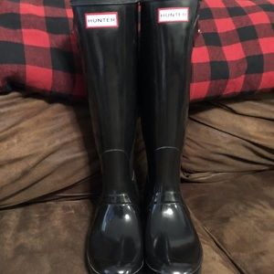 Hunter tall boots including Hunter Boot Socks